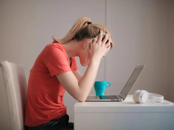 How Stress Impacts Haemorrhoid Development and Management